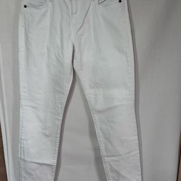 Kut from the Kloth DianaBright White Skinny Denim - Picture 1 of 7